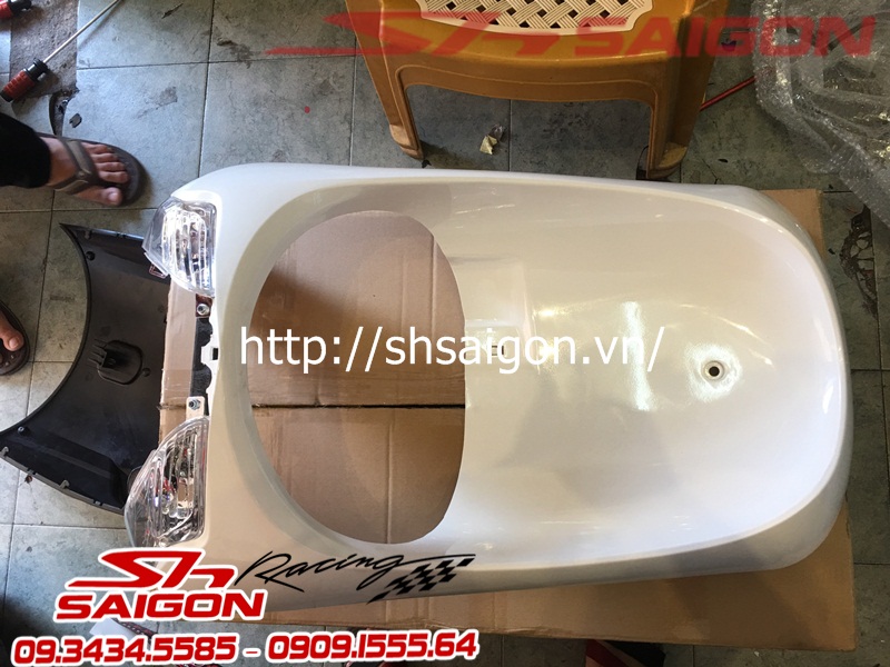 ỐP TRÁI TIM MẶT NẠ DÀN ÁO SH Ý ĐÚC NGUYÊN KHỐI ĐỘ CHO XE VIỆT NAM