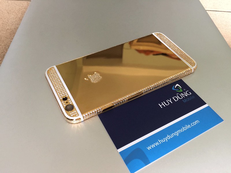 Thay vỏ mạ vàng titan cẩn đá iPhone 6, 6+