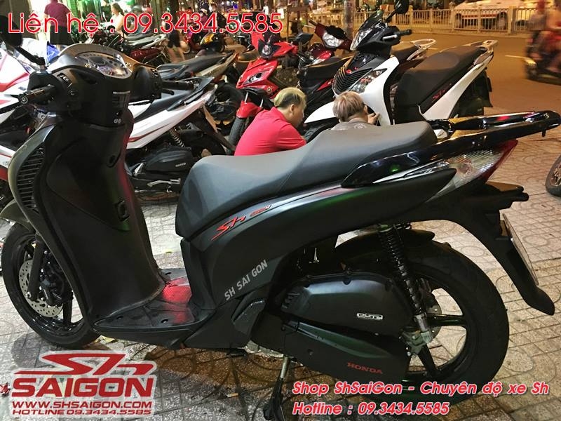 ĐỘ ĐUÔI ĐÈN SAU SH VIỆT THÀNH SH Ý 100%