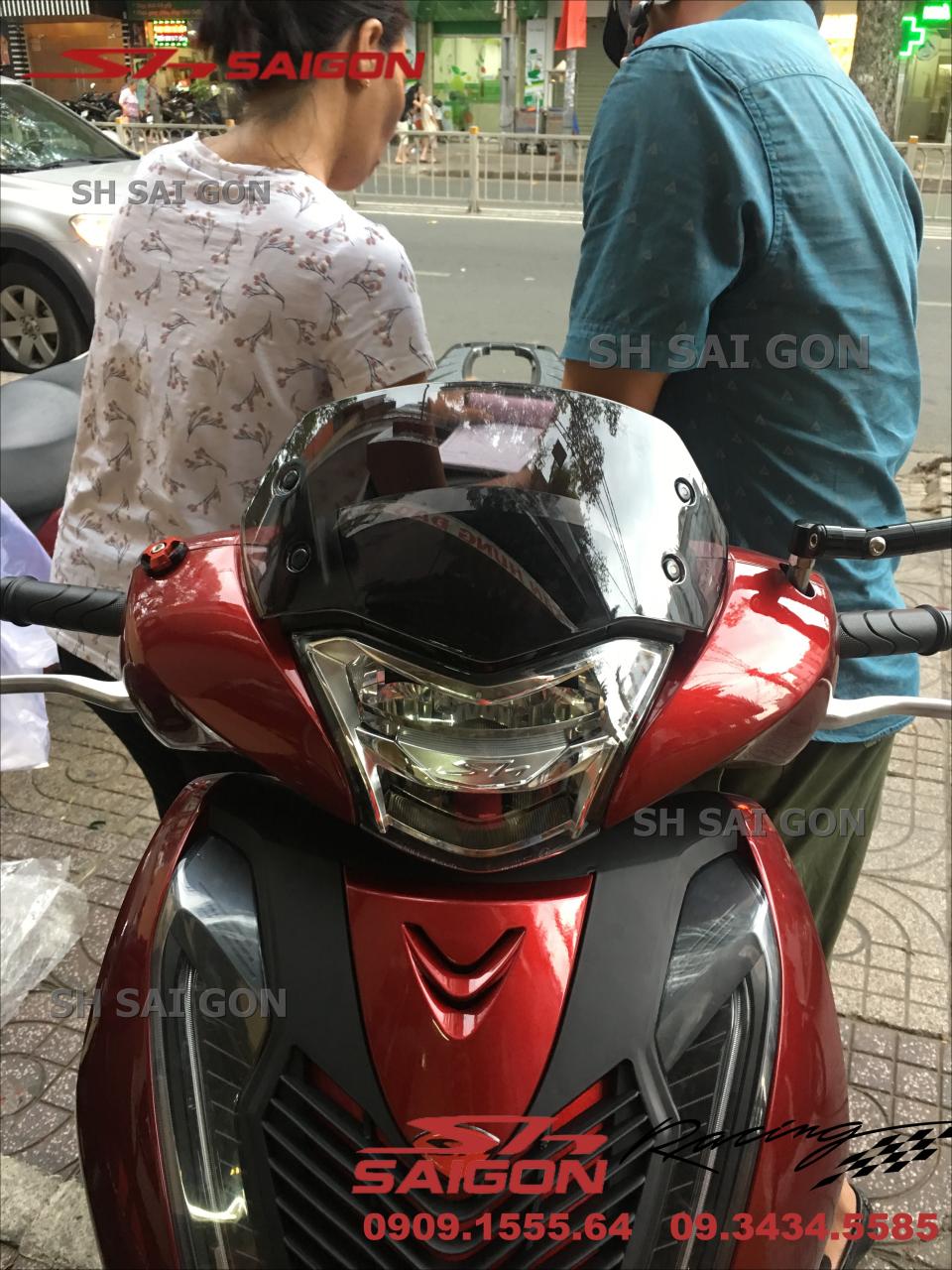Image xe SH VN 2017 2018 2019 lắp kính chắn gió chất lượng giá rẻ tại Hồ Chí Minh